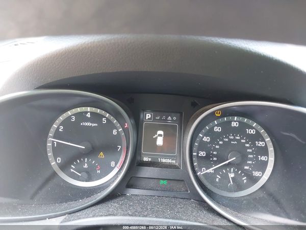 2017 HYUNDAI SANTA FE SE