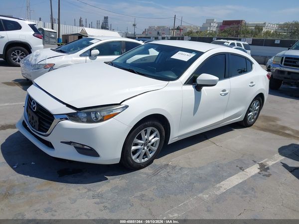 2017 MAZDA MAZDA3 SPORT
