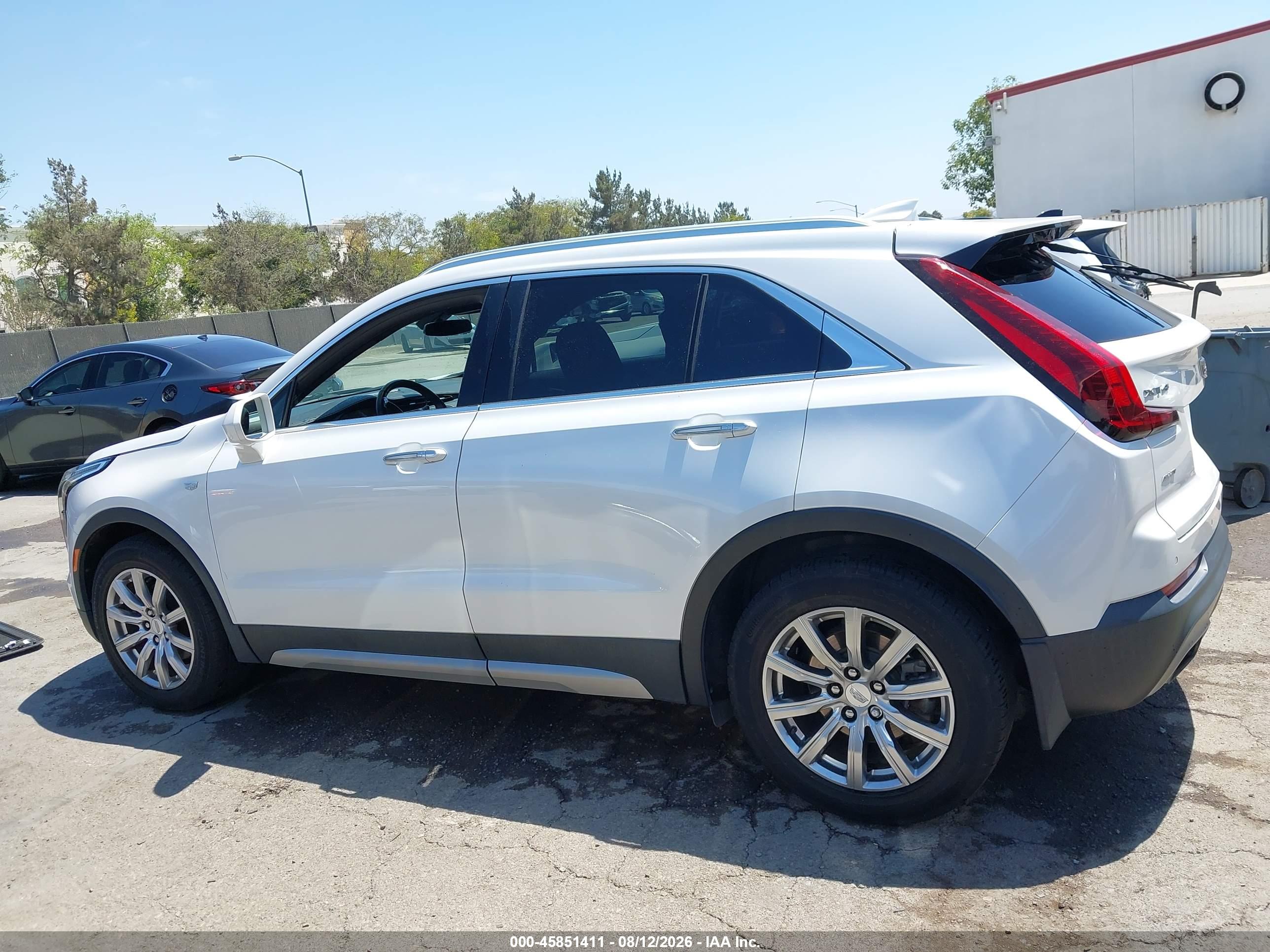 2019 CADILLAC XT4 PREMIUM LUXURY