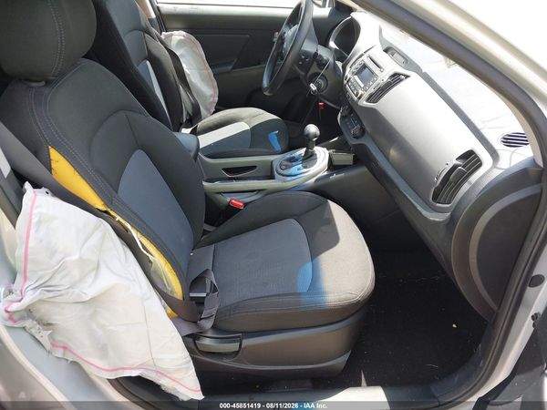 2016 KIA SPORTAGE LX