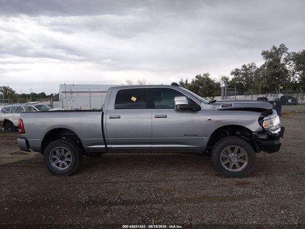 2024 RAM 3500 LARAMIE  4X4 6'4 BOX