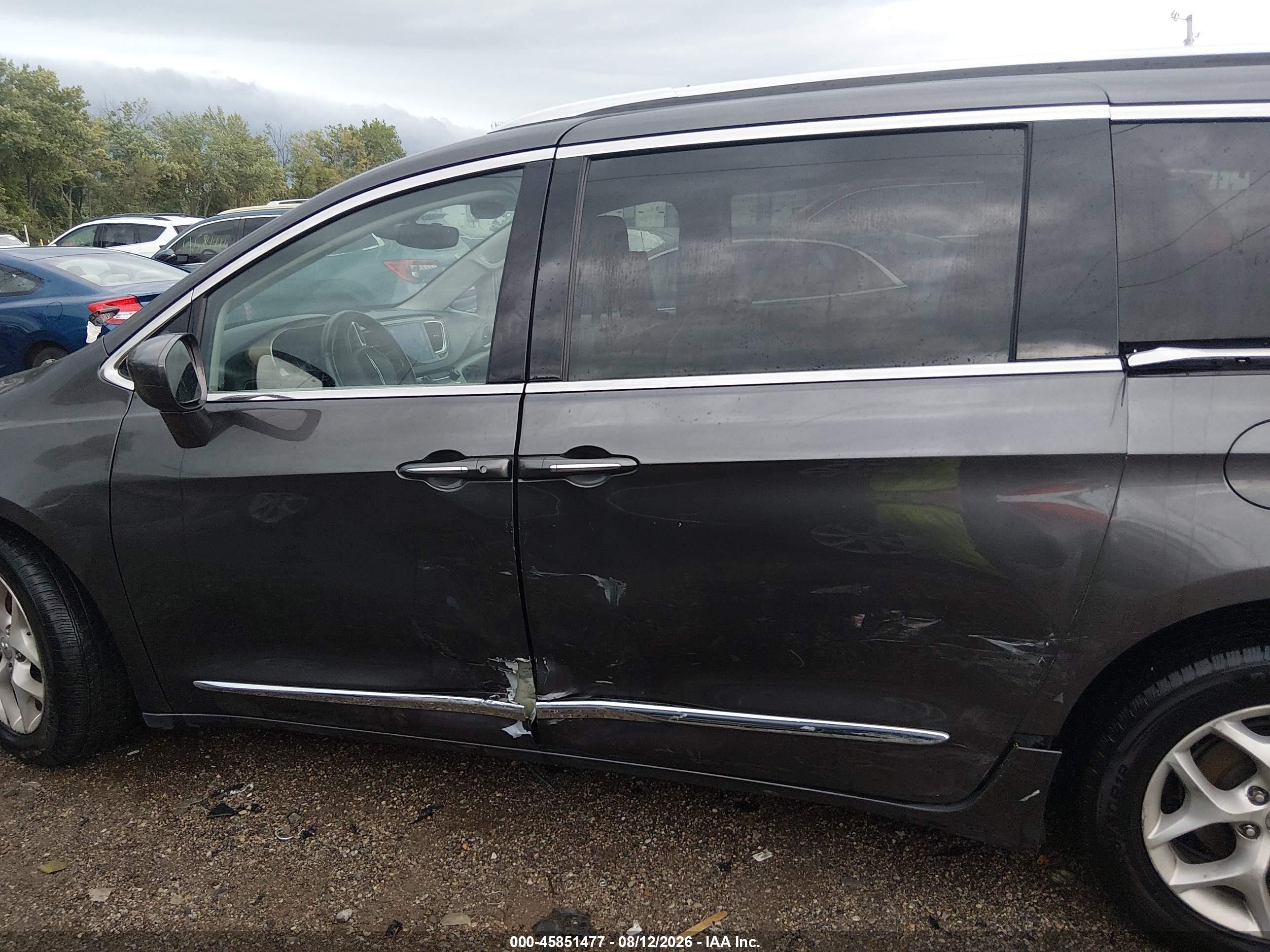 2017 CHRYSLER PACIFICA TOURING-L PLUS