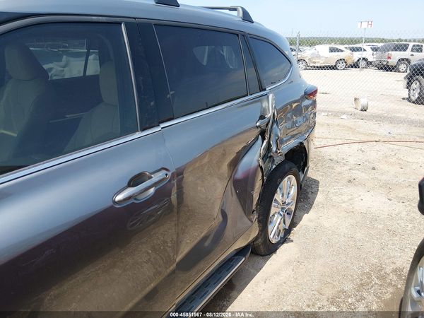 2025 TOYOTA HIGHLANDER LIMITED