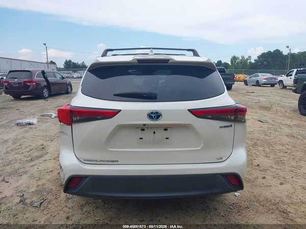 2020 TOYOTA HIGHLANDER HYBRID LE