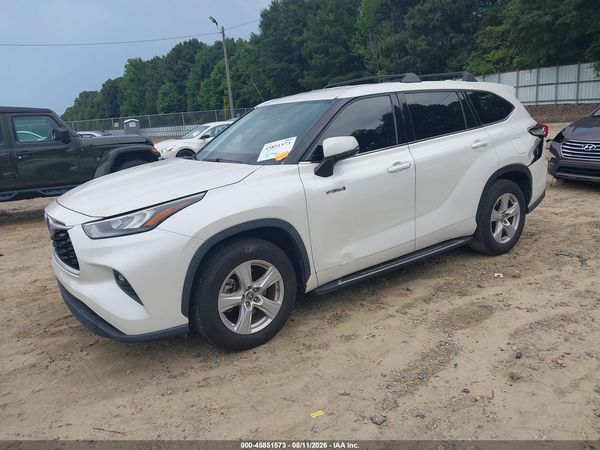 2020 TOYOTA HIGHLANDER HYBRID LE