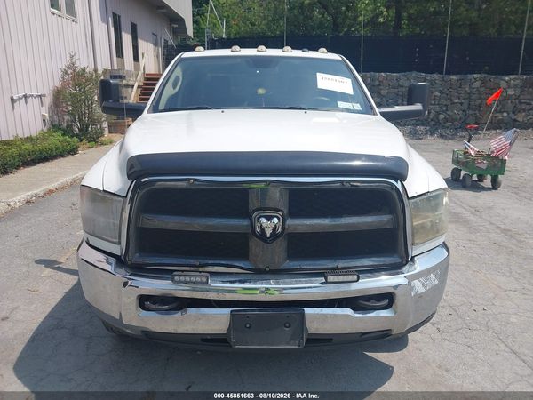 2018 RAM 3500 TRADESMAN  4X4 8' BOX
