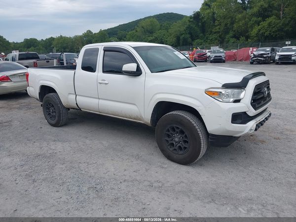2016 TOYOTA TACOMA SR