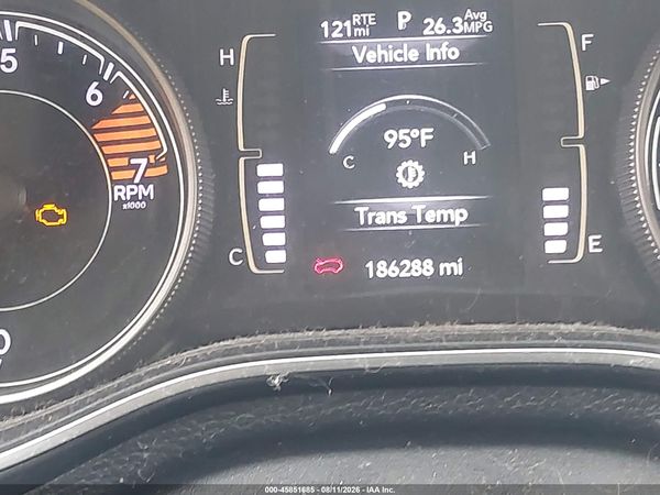 2019 JEEP CHEROKEE LATITUDE FWD