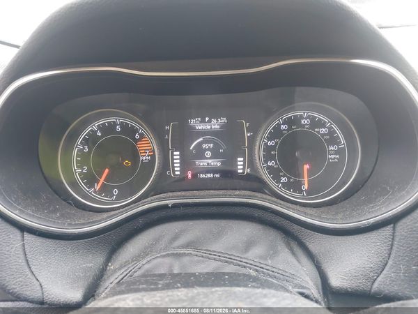 2019 JEEP CHEROKEE LATITUDE FWD