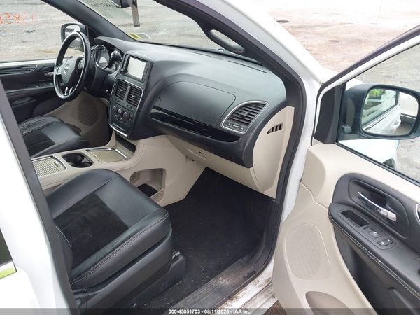 2017 DODGE GRAND CARAVAN SXT