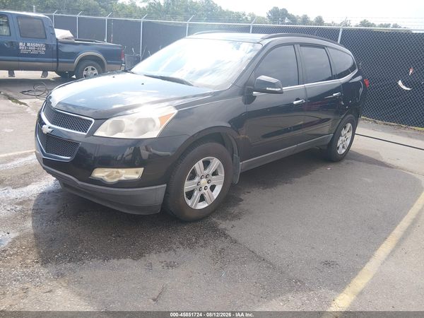 2012 CHEVROLET TRAVERSE — I2
