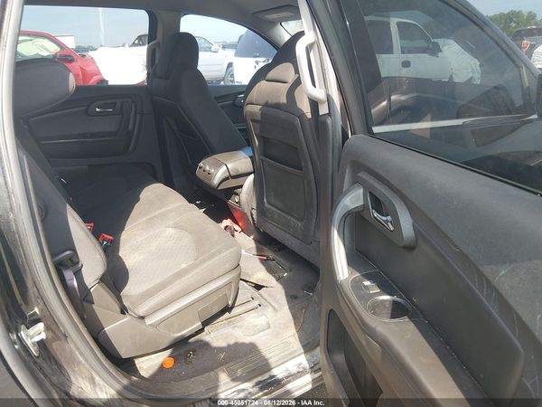 2012 CHEVROLET TRAVERSE LT W/1LT — I8