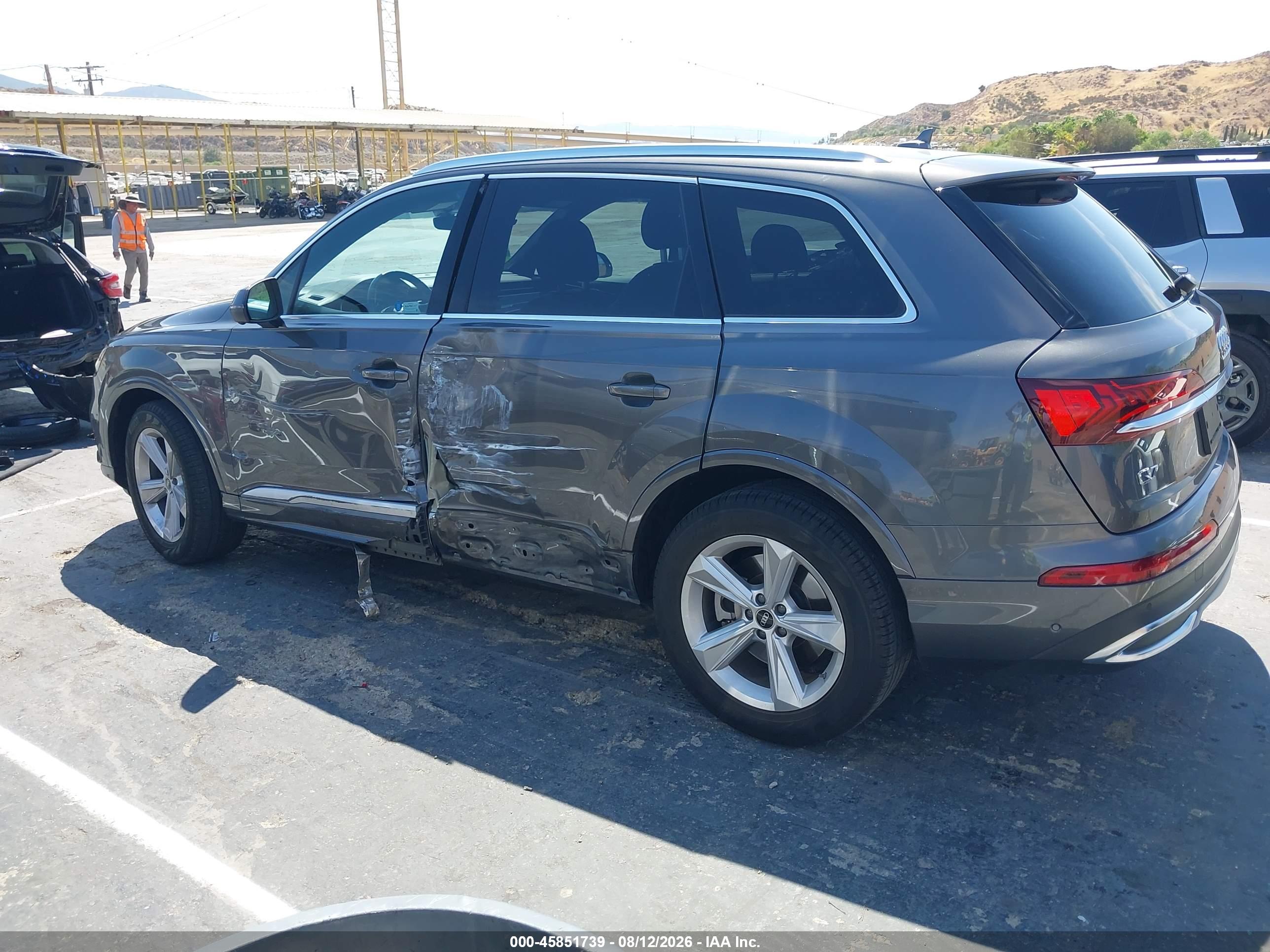 2023 AUDI Q7