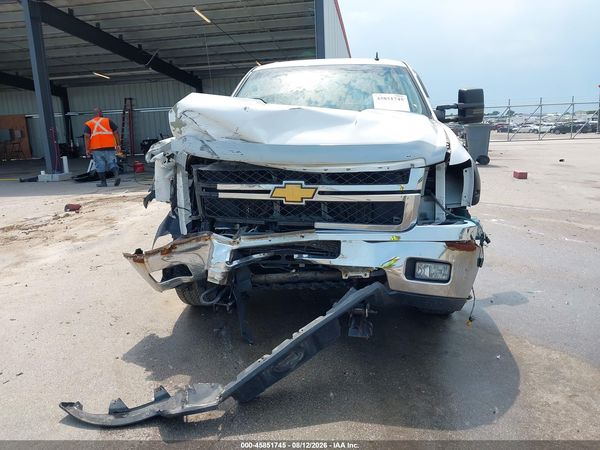 2013 CHEVROLET SILVERADO 2500HD LT — I115