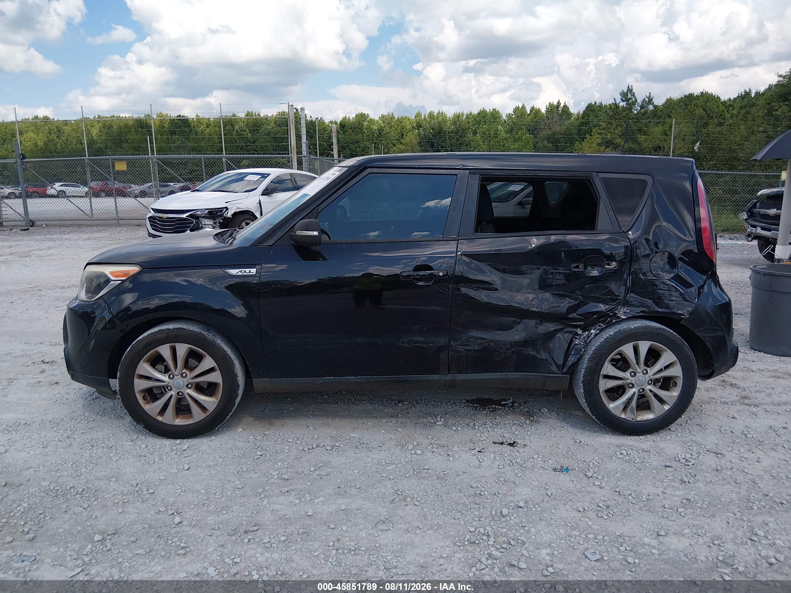 2016 KIA SOUL +