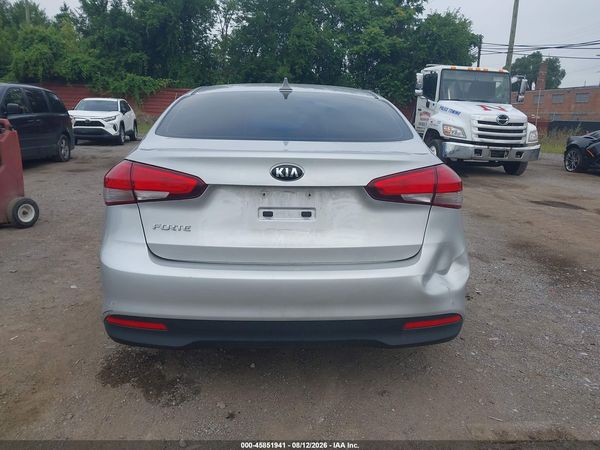 2017 KIA FORTE LX