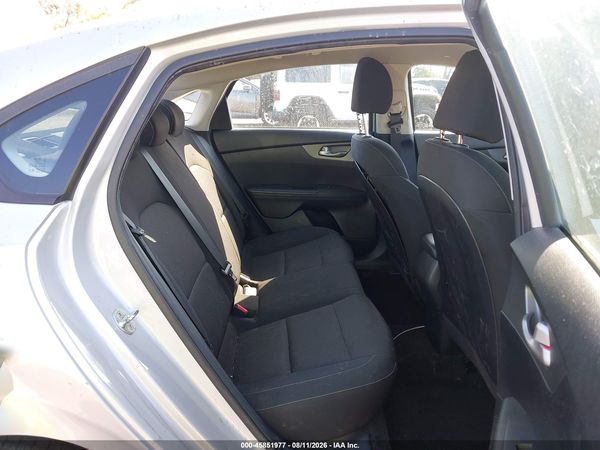 2019 KIA FORTE LXS