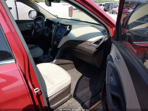 2018 HYUNDAI SANTA FE SE
