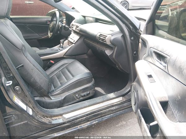 2016 LEXUS IS 300