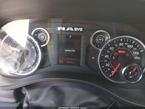 2025 RAM 1500 TRADESMAN  4X4 6'4 BOX