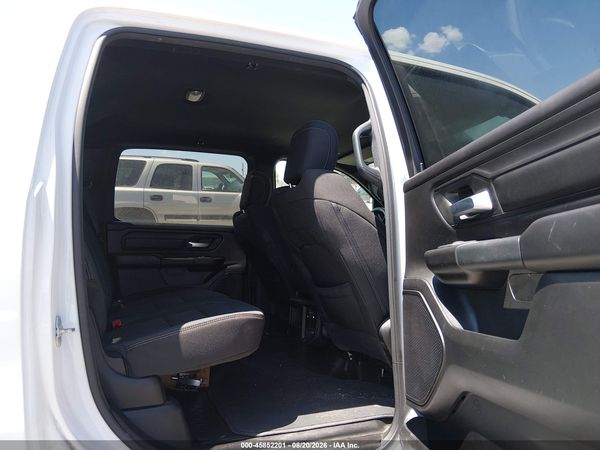 2025 RAM 1500 TRADESMAN  4X4 6'4 BOX