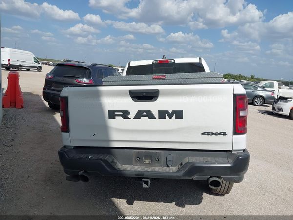 2025 RAM 1500 TRADESMAN  4X4 6'4 BOX