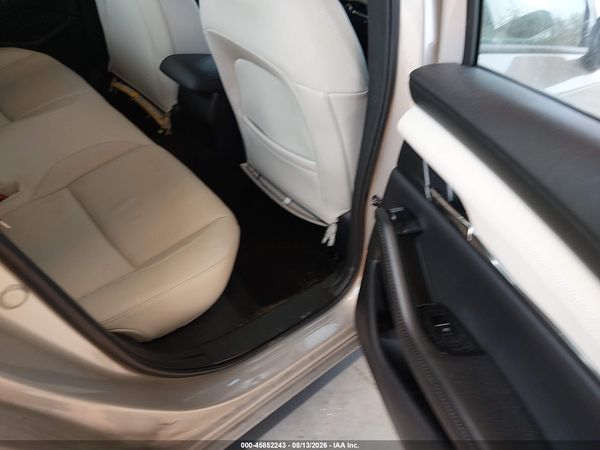 2022 MAZDA MAZDA3 PREMIUM PLUS