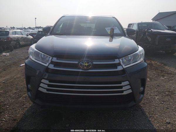 2019 TOYOTA HIGHLANDER XLE