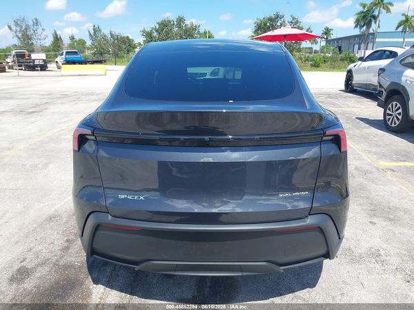 2026 TESLA MODEL Y