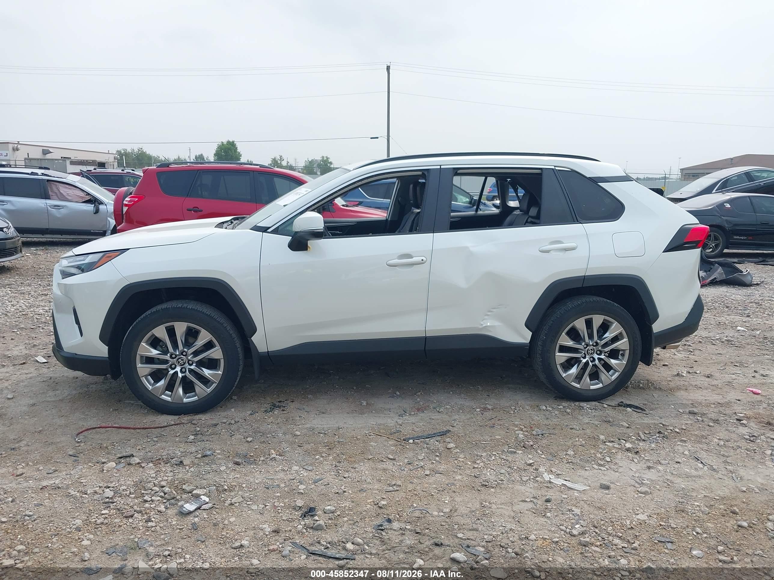 2022 TOYOTA RAV4 XLE PREMIUM
