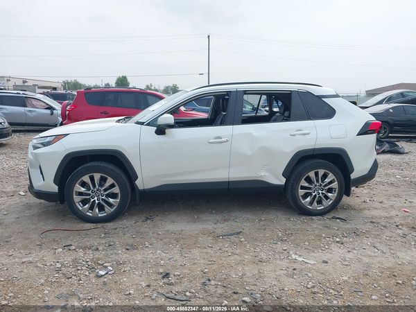 2022 TOYOTA RAV4 XLE PREMIUM