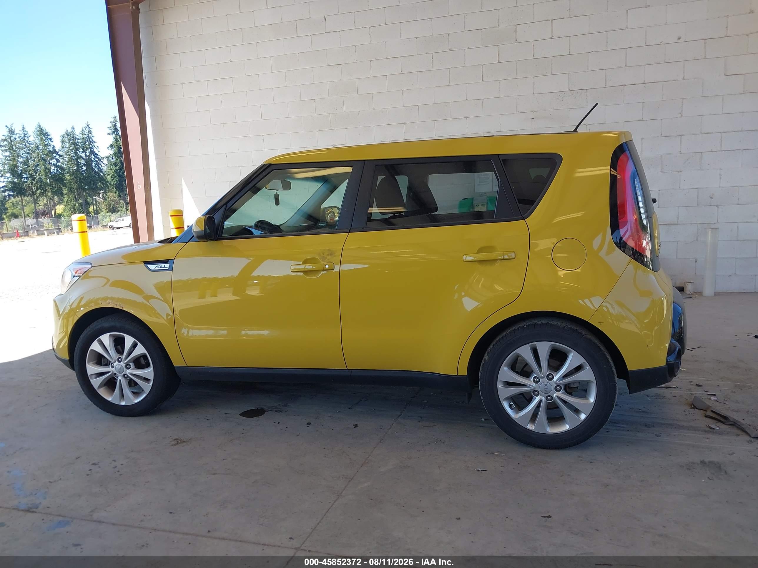 2016 KIA SOUL +