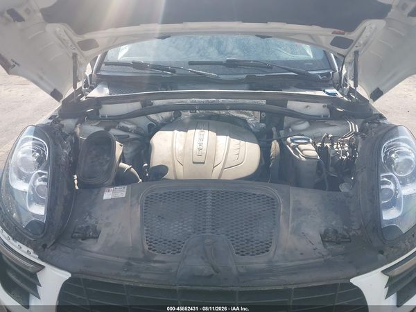 2018 PORSCHE MACAN SPORT EDITION