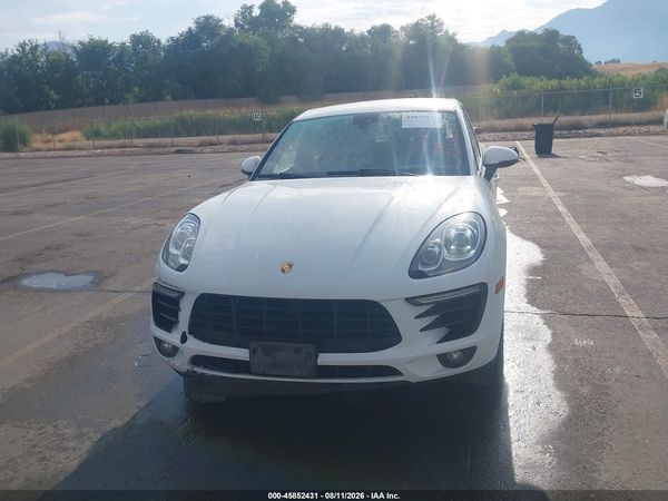2018 PORSCHE MACAN SPORT EDITION