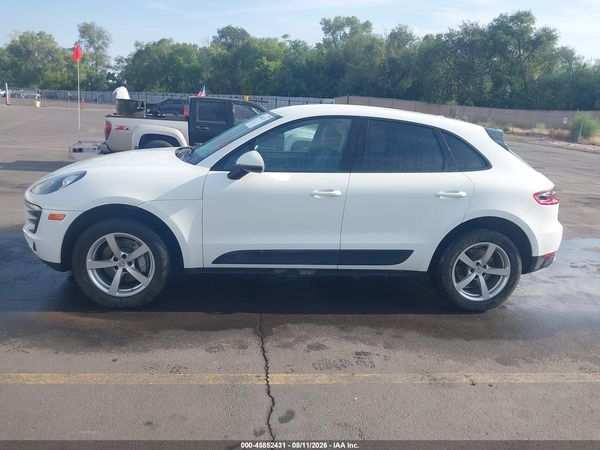 2018 PORSCHE MACAN SPORT EDITION