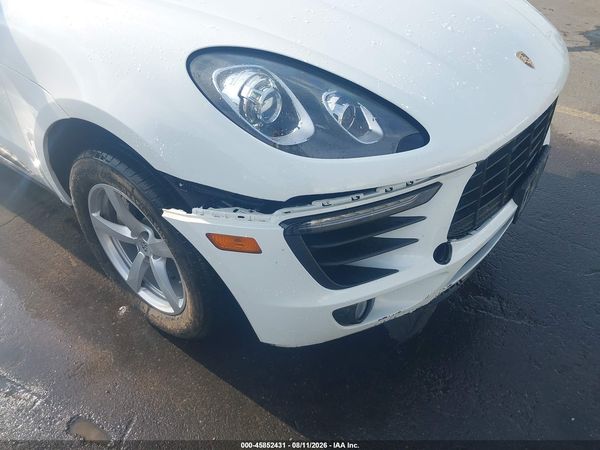 2018 PORSCHE MACAN SPORT EDITION
