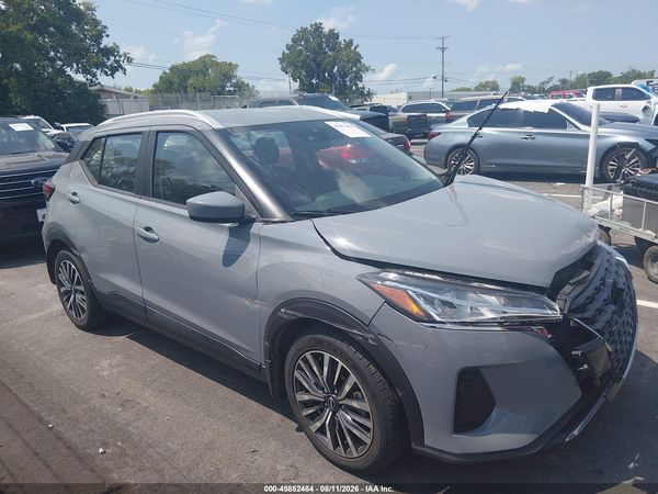 2022 NISSAN KICKS SV XTRONIC CVT
