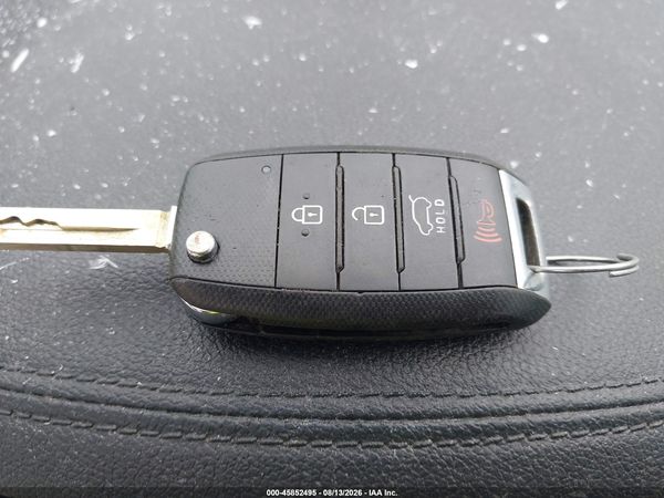 2017 KIA SORENTO 2.4L LX