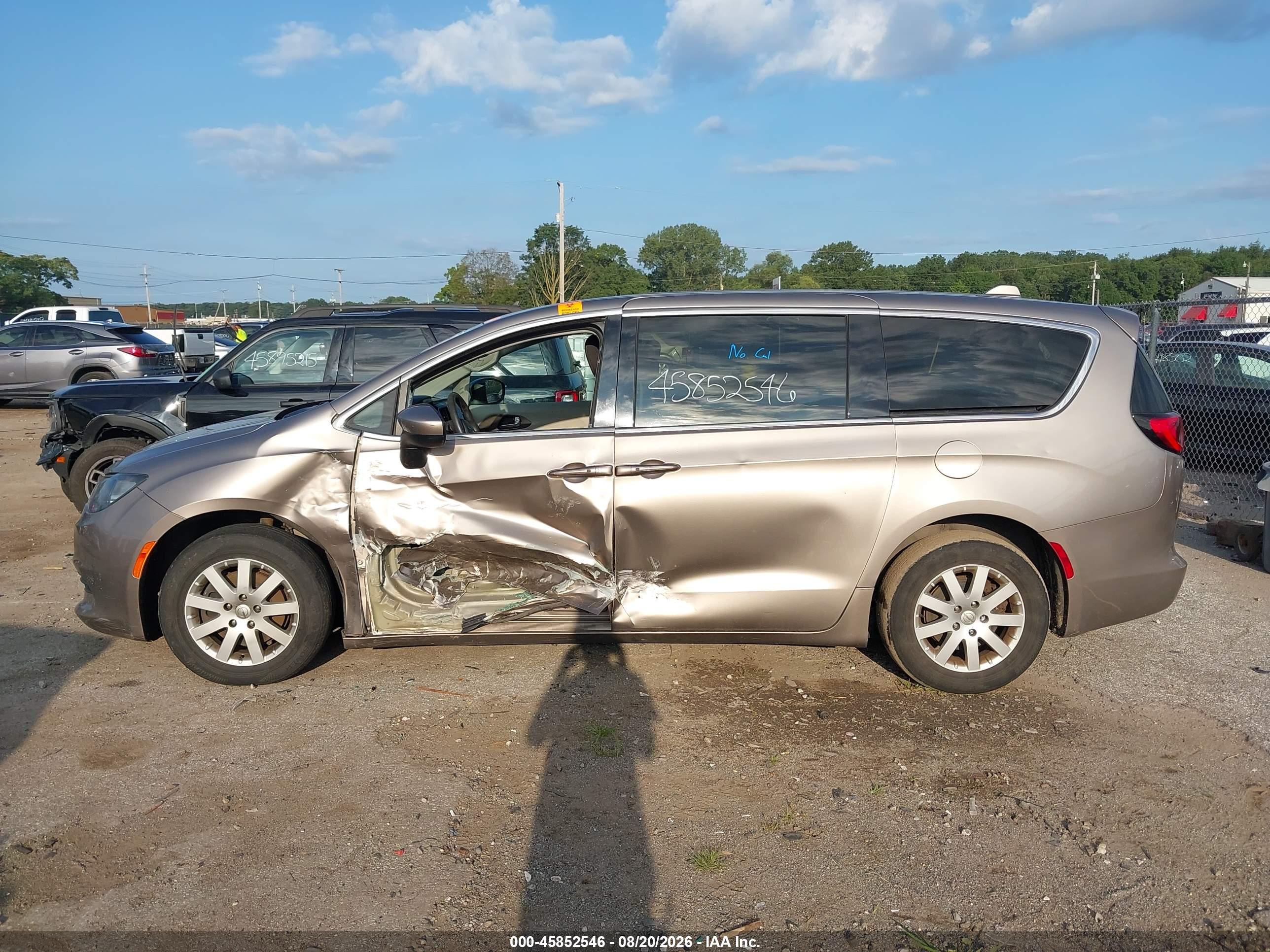 2017 CHRYSLER PACIFICA TOURING