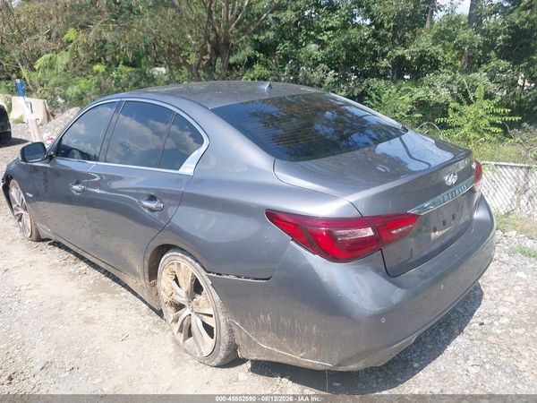 2018 INFINITI Q50 HYBRID LUXE