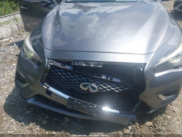2018 INFINITI Q50 HYBRID LUXE