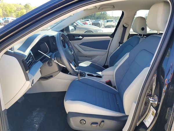 2025 VOLKSWAGEN JETTA SE