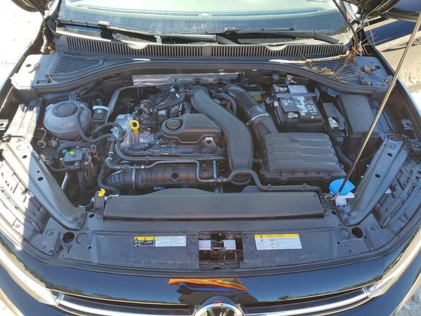 2025 VOLKSWAGEN JETTA SE
