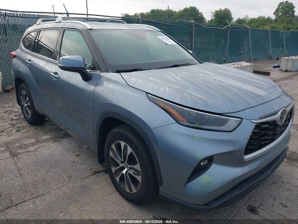 2021 TOYOTA HIGHLANDER XLE