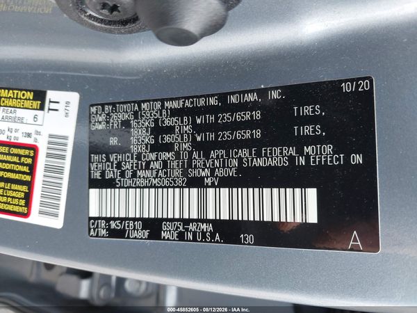 2021 TOYOTA HIGHLANDER XLE