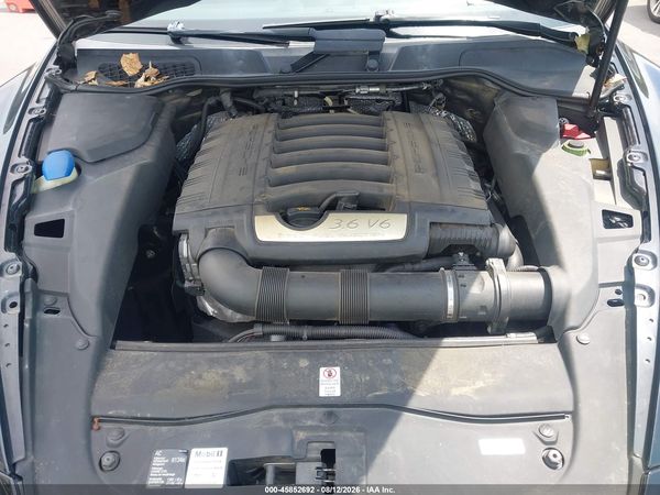 2013 PORSCHE CAYENNE