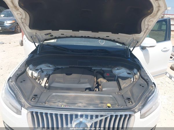 2020 VOLVO XC90