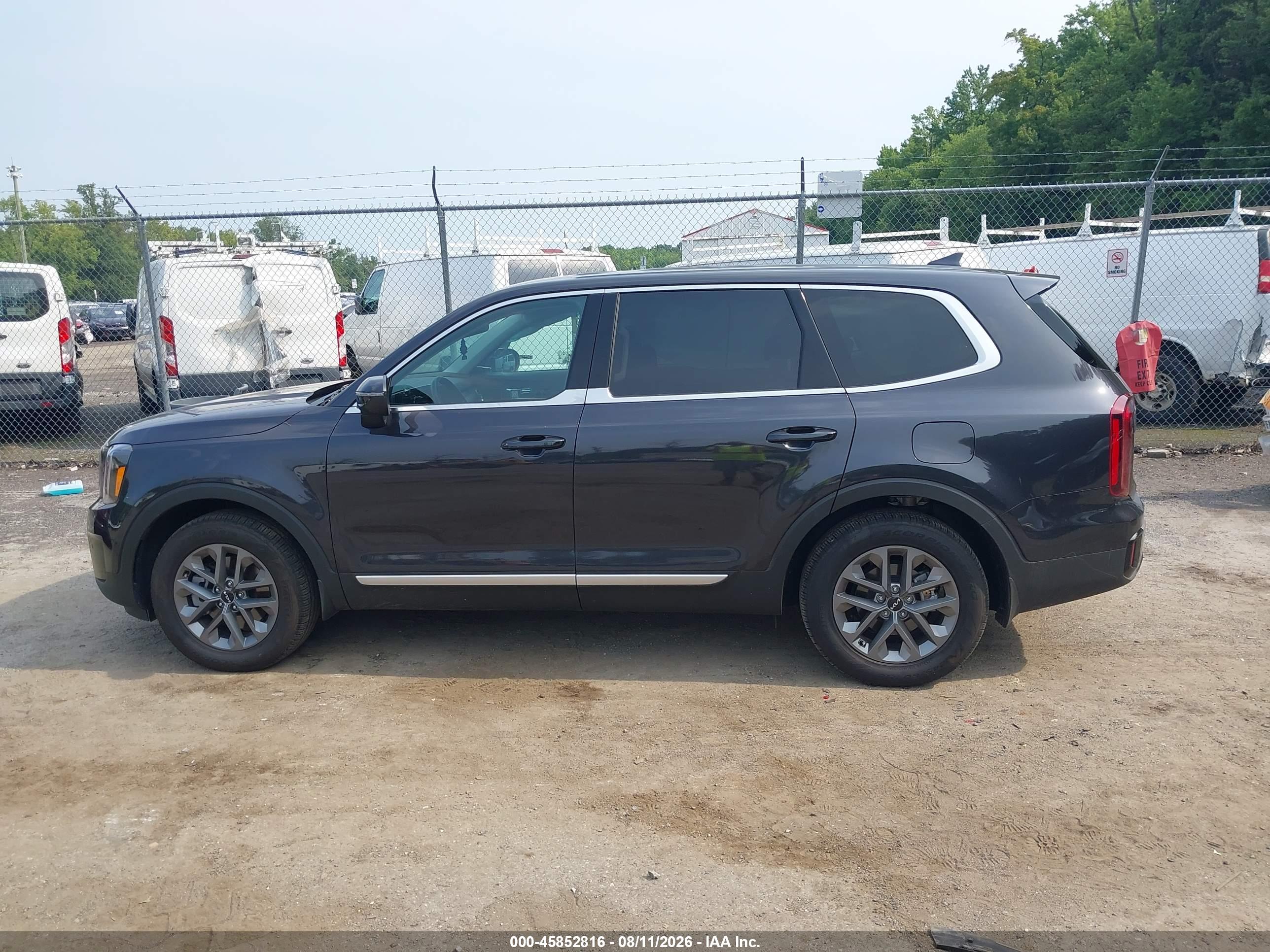 2025 KIA TELLURIDE LX