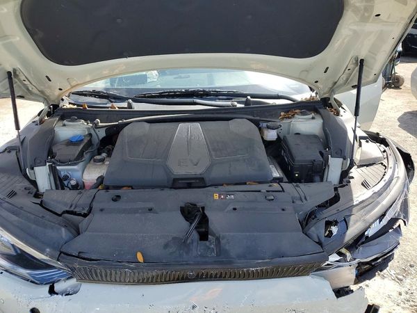 2022 KIA EV6 Light, Wind, GT-Line — Engine bay