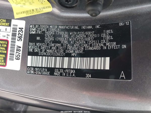 2012 TOYOTA SIENNA XLE V6 8 PASSENGER — I9